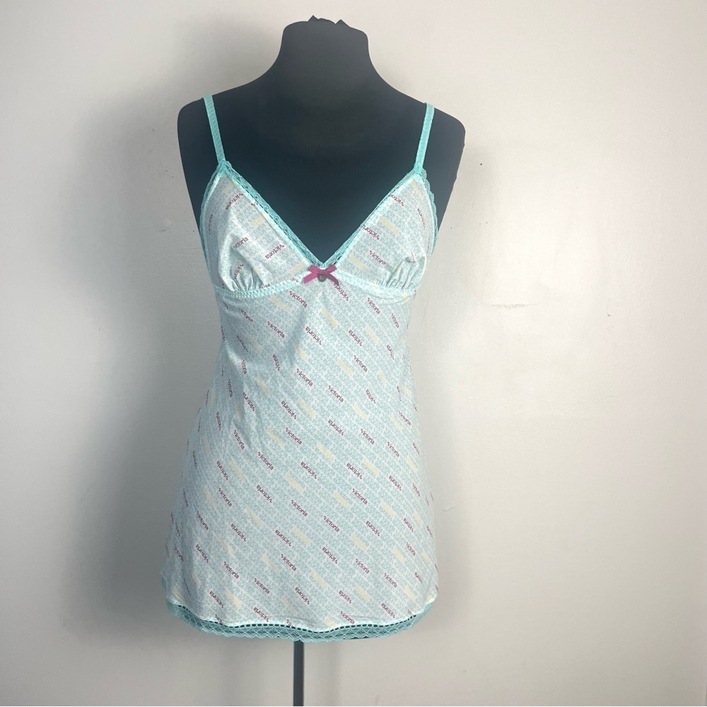 2010 Victorias secret pout nightie and low rise thong size small - Picture 1 of 10